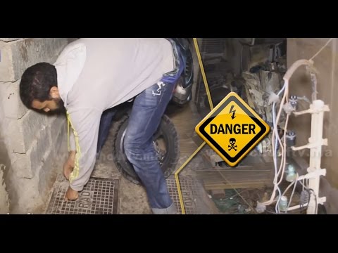 شاهد لحظات بعد انهيار منزل في المدينة القديمة