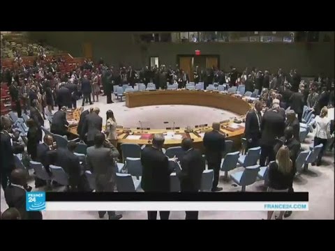 شاهد كيري يدعو لوقف تحليق أنواع الطيران كافة فوق سورية