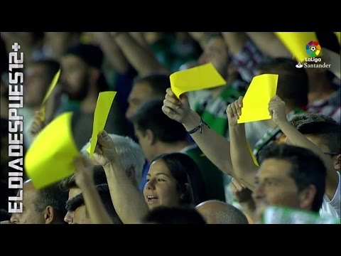 جماهير ريال بيتيس ترفع الكارت الأصفر فى وجه الحكم