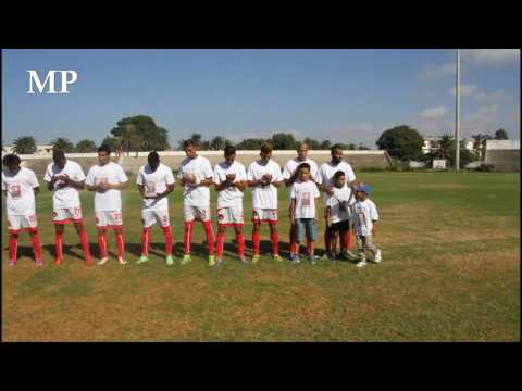 بالفيديو لحظات مؤثرة في ملعب البشير بعد استعراض صورة الراحل الرعد