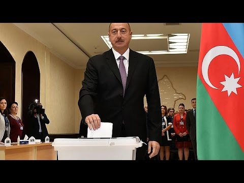 بالفيديو استفتاء لمنح الرئيس صلاحيات أكبر في أذربيجان