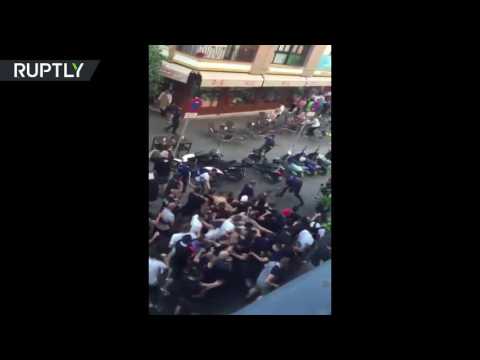 جماهير ليون تشتبك مع الشرطة الإسبانية