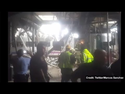 بالفيديو مقتل ثلاثة واصابة اكثر من مائة بجروح في تصادم قطار في نيوجيرسي