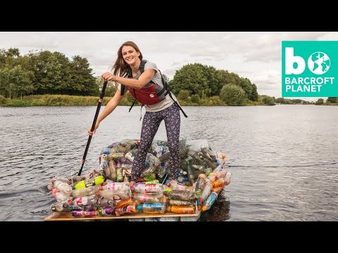 بالفيديو امرأة بريطانية تحوّل نفايات المياه إلى قارب رائع 