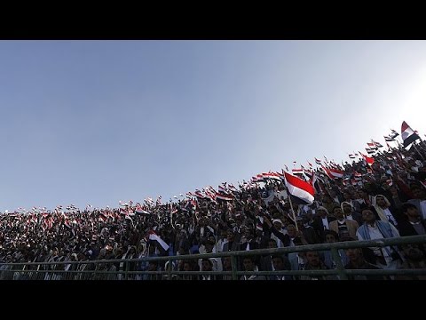 زعيم الحوثيين يدعو القوى السياسية للشراكة