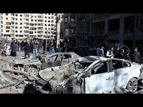 بالفيديو مجموعة صقور كردستان تتبنى تفجير دياربكر في شرق تركي