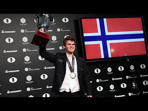 شاهد النرويجي ماغنوس كارلسين بطل العالم في الشطرنج