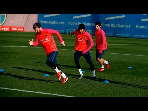 شاهد برشلونة يواصل استعداداته لمواجهة الأهلي في الدوحة