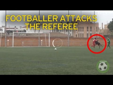 شاهد اعتقال لاعب اعتدى على حَكَم بوحشية شاهد اعتقال لاعب اعتدى على حَكَم بوحشية