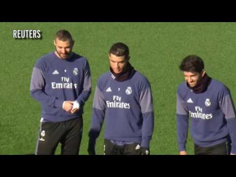 شاهد التحام تدريبى بين لاعبي ريال مدريد الأكثر تناقضًا