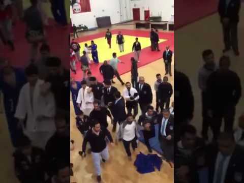 مشاجرة بالأيدي والعصي في بطولة الجودو في الكويت
