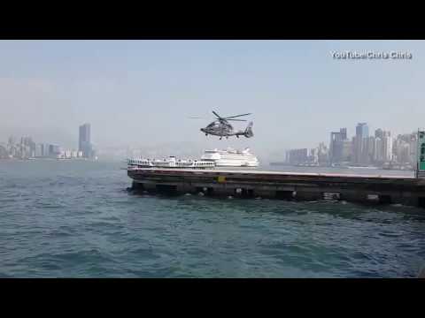 قائد هليكوبتر يحلق بالطائرة من دون استخدام المراوح