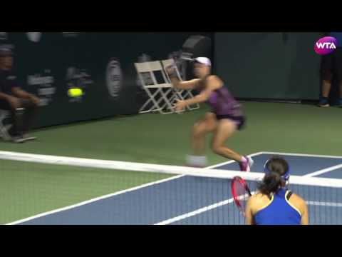 نقطة مميزة استحقت عليها آشليه بارتي تحية الجماهير