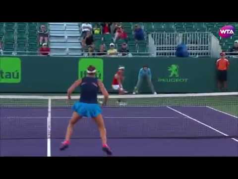  استمتع بلقطة مميزة في اللعبة البيضاء