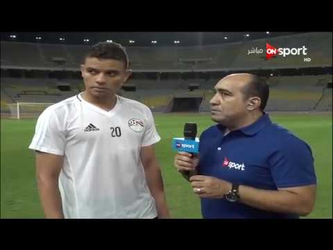 شاهد الحضري يداعب سعد سمير على الهواء