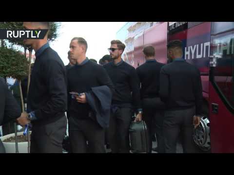 شاهد أبطال العالم يصلون إلى روسيا للمشاركة في كأس القارات