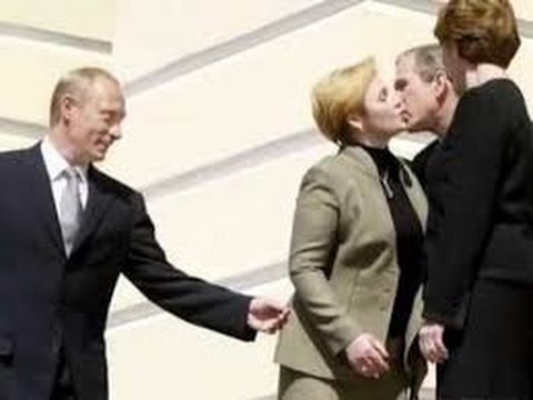 شاهد مواقف مضحكة ومحرجة واجهت كبار الرؤساء والسياسيين