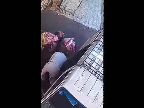 عصابة باكستانية تسرق خزنة عملاقة