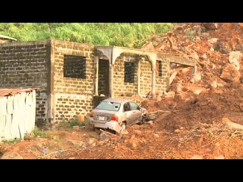 400 قتيل حصيلة أخيرة لمأساة فيضانات سيراليون