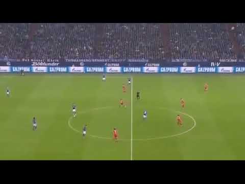 بايرن ميونيخ يفوز على نظيره شالكه بثلاثة أهداف دون رد