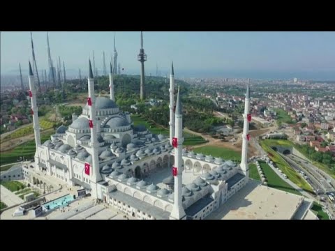 افتتاح أكبر مسجد في تركيا بحضور أردوغان