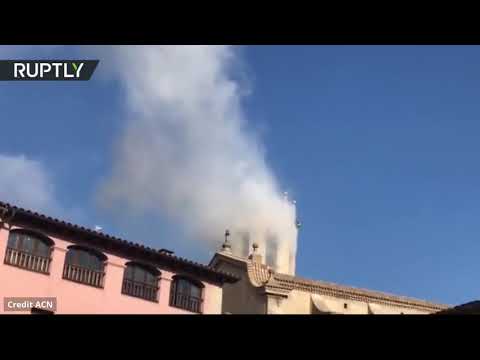 لحظة وقوع انفجار أثناء احتفالات في مدينة إسبانية