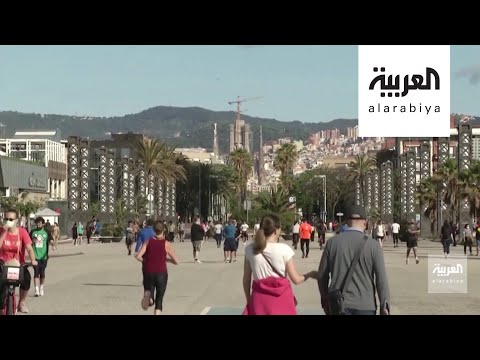 دول تخفف القيود وأخرى تعيش ذروة وباء كورونا