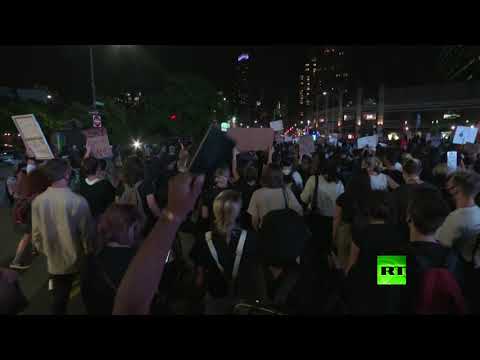 مظاهرة حاشدة في نيويورك تُطالب بسجن شرطيين قتلا السمراء بريونا تيلور