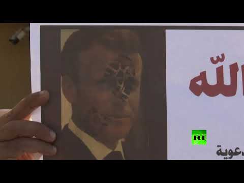 رابطة علماء فلسطين تُشارك في مسيرة رفضًا للرسوم المسيئة للنبي محمد