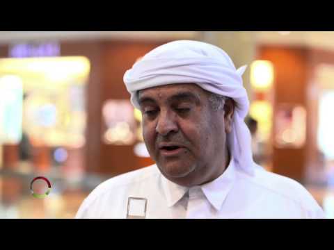 شاهد إماراتيون يُبدون سعادتهم بتطبيقات الحكومة الإلكترونية الجديدة