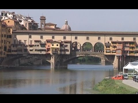جسر بونتو فيكيو أقدم جسور فلورنس الإيطالية