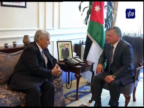 الملك الأردني يزور رئاسة الوزراء ويؤكد أهمية الوضع الاقتصادي