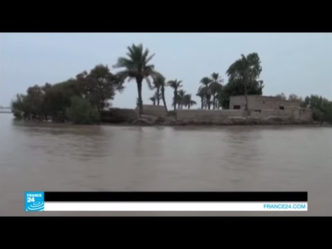 شاهد الفيضانات تجتاح قرى بأكملها في باكستان