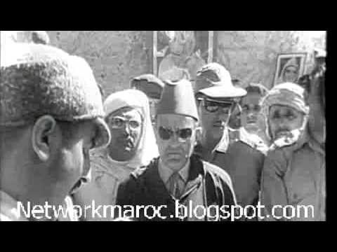 شاهد الملك الراحل محمد الخامس يسوق التراكتور
