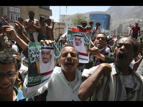 شاهد الآلاف يشاركون في تعز بمظاهرات تدعم الشرعية