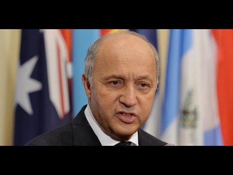 رئيس الوزراء الفرنسي يؤكد أن عملية الانتقال السياسي تقتصر على رحيل الأسد