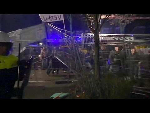 أعمال شغب وعنف رفضًا لاستقبال اللاجئين في إحدى البلدات في هولندا