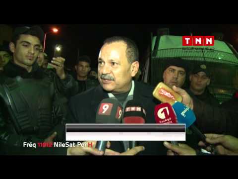 شاهد مناوشات وقطع طرق في الليلة الأولى من حظر التجول في صفاقس