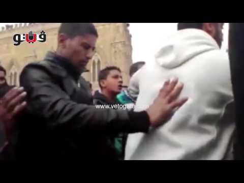 بالفيديو ضبط متحرَش في ساحة مسجد الحسين