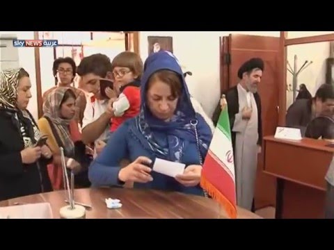 شاهد جدل بشأن دور مجلس صيانة الدستور الإيراني