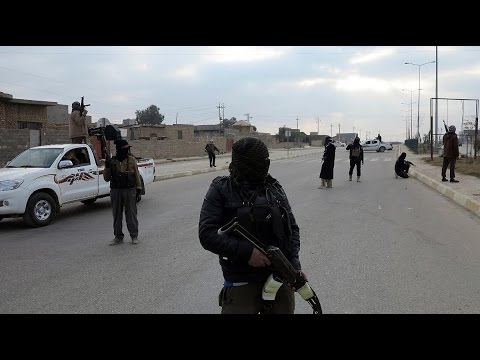 اشتباكات بين أهالي الموصل وأفراد داعش