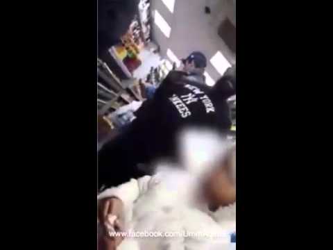 شاهد بريطاني يسّب صومالية ترتدي النقاب في لندن