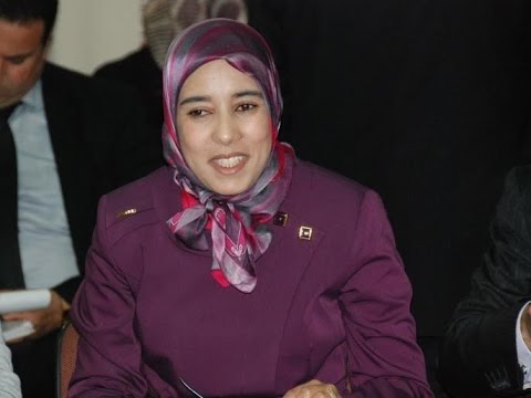 شاهد ضياع ملف الأساتذة المتدربين بين أرجل السياسيين