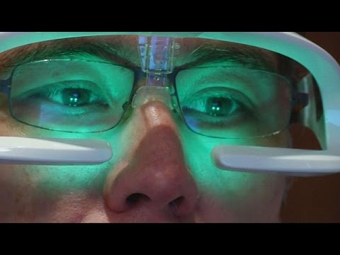 نظارة retimer لضبط الساعة البيولوجية للإنسان