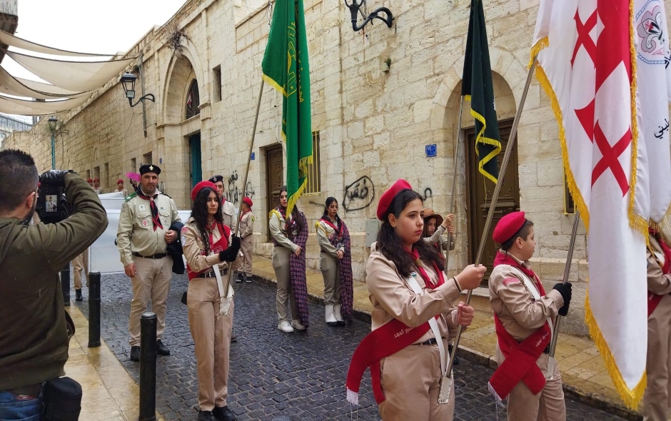 بيت لحم تلغي أحتفالات الميلاد إحتجاجاً على الحرب الإسرائيلية ضد الفلسطينيين في قطاع غزة